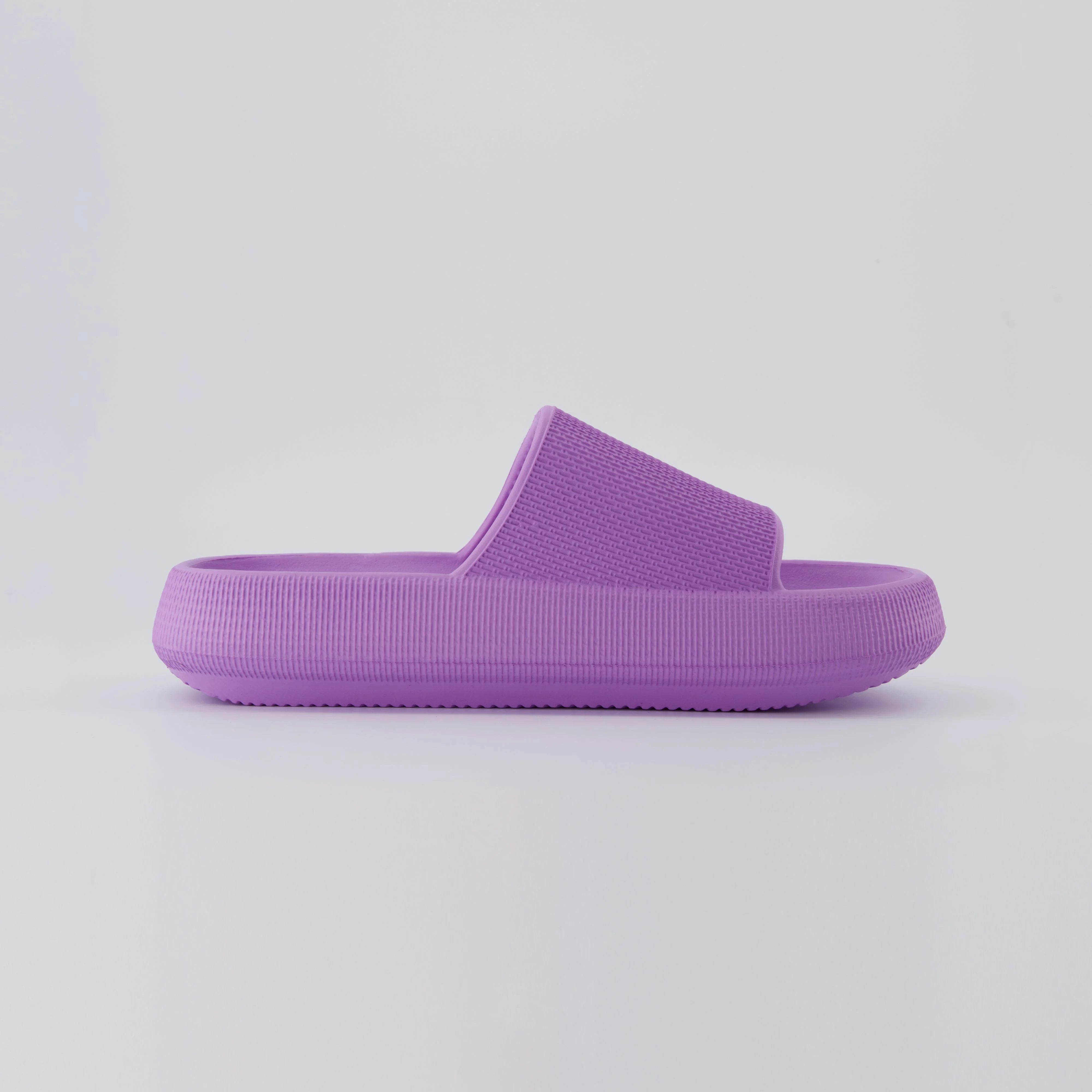 Feather Cloud Slide - Image 123