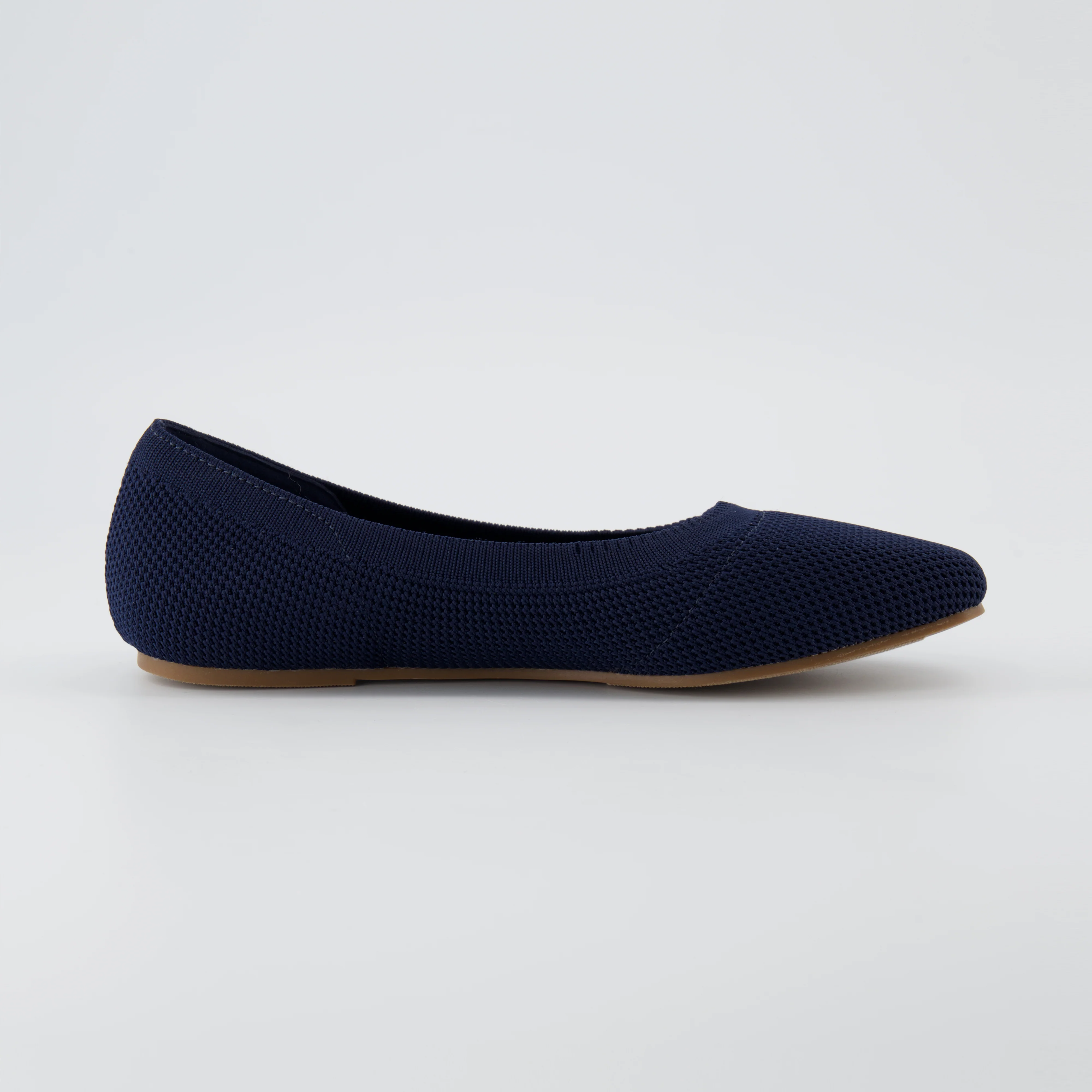 Selfie Knit Flat - Image 16